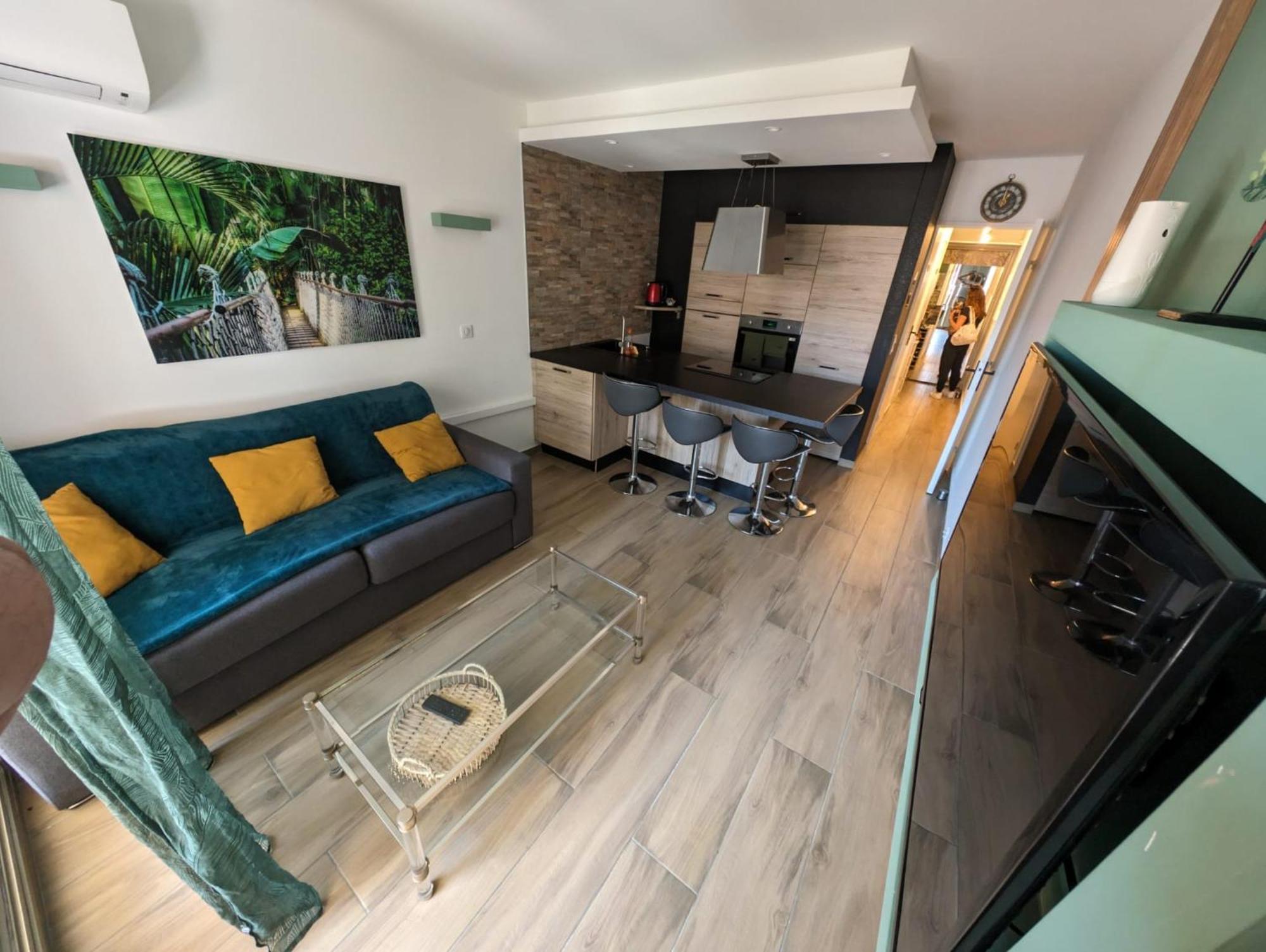 Residence De Vacances Avec Piscine & Transat, A 2 Minutes Des Plages - Bat N2 Vallauris Zewnętrze zdjęcie